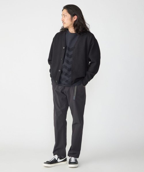 SHIPS MEN(シップス　メン)/【SHIPS別注】GRAMiCCi: 〈接触冷感・撥水・UVカット〉4WAYストレッチ マットナイロン テーパード NN パンツ/img23