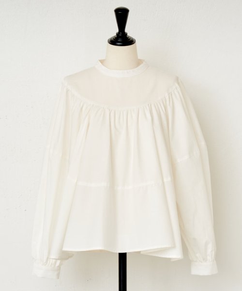 《LIVETART》マルヨークブラウス LIVETART 着用時