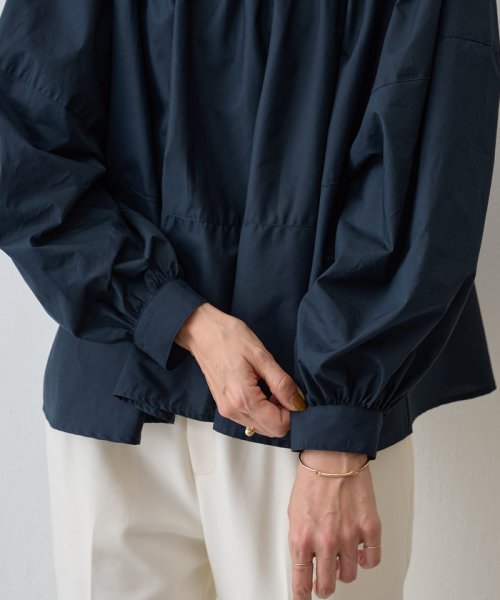 《LIVETART》マルヨークブラウス LIVETART 着用時