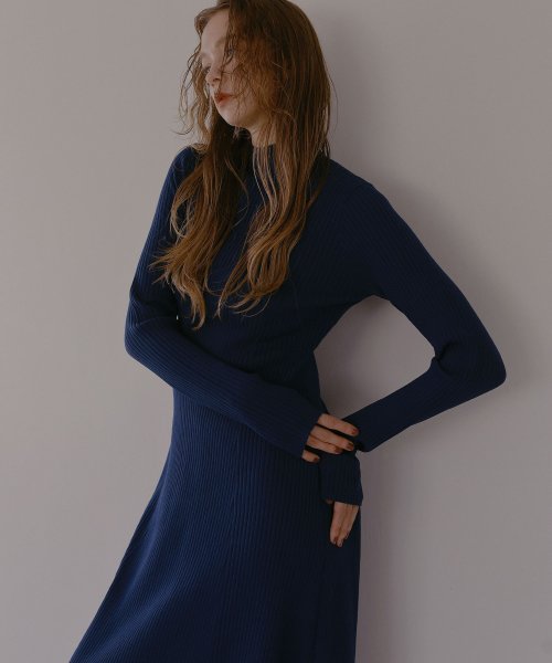 MIELI INVARIANT(ミエリ インヴァリアント)/Slim Flare Lace Up Knit Dress/img04