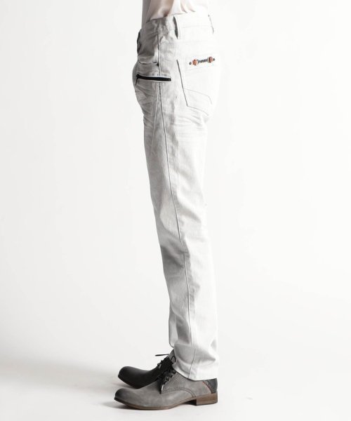 黒顔料ビットデニムパンツ 