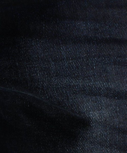 黒顔料ビットデニムパンツ 