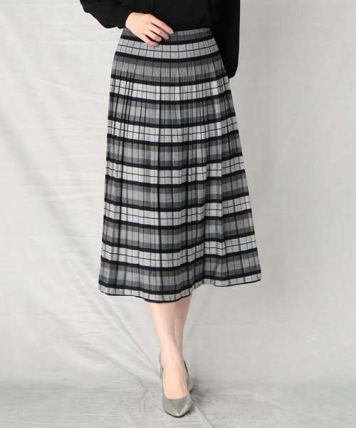 【リバーシブル】 米沢織 ゴムスカート …… B82 W57 H84