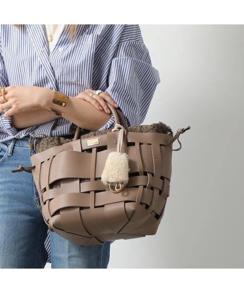 ZANCHETTI キーリング KRI 301 ネックストラップ 商品説明・レザー製キーリング・鐘型のレザーカバー・上質なシープスキン・キーリング1点、 L1351861398(10418円)