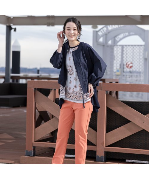 ショート丈・ラグランスリーブジップアップブルゾン 