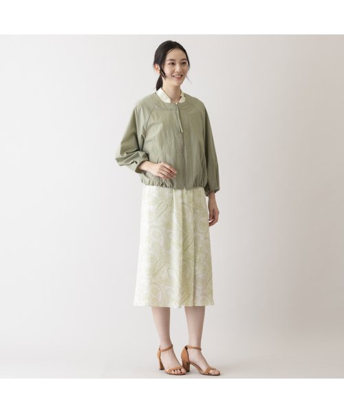 ショート丈・ラグランスリーブジップアップブルゾン 