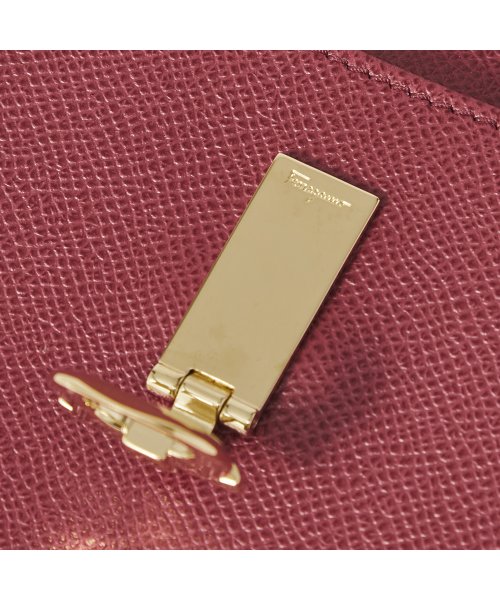 FERRAGAMO フェラガモ 2つ折り財布 22C877 755236 FERRAGAMO 2つ折り財布 22C877 メログラーノ MELAGRANA
