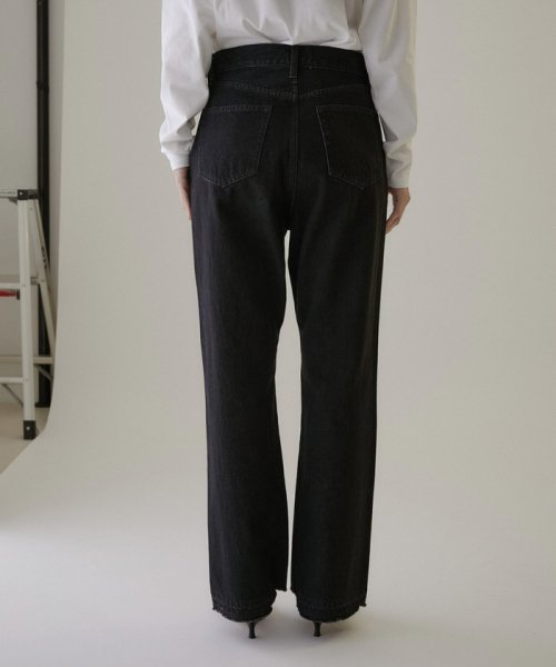 【追加】COTTON USAセミフレアデニム2 ■モデル身長 着用サイズ COTTON 166cm ショートヘアモデル