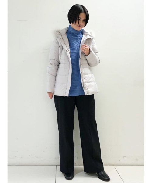 【洗える/エコ】800フィルパワーの高品質！機能性と美シルエットを叶えるダウンコート ミュラー種ホワイトダックの大きいダウンボールを使用しているため