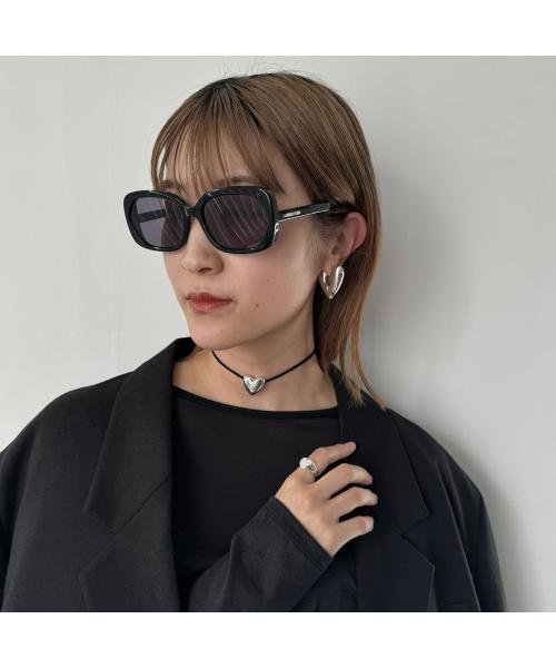 ANNIKA INEZ ピアス E926－LRG ハート フープ ANNIKA INEZ ピアス ハート 予めご了承ください