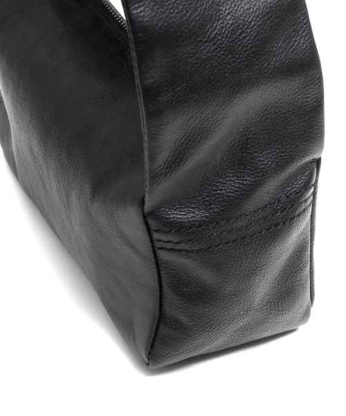 MAISON mou(メゾンムー)/【YArKA/ヤーカ】real leather most wide belt shoulder bag  [bbws] /リアルレザー幅広ストラップベルトショル/img06