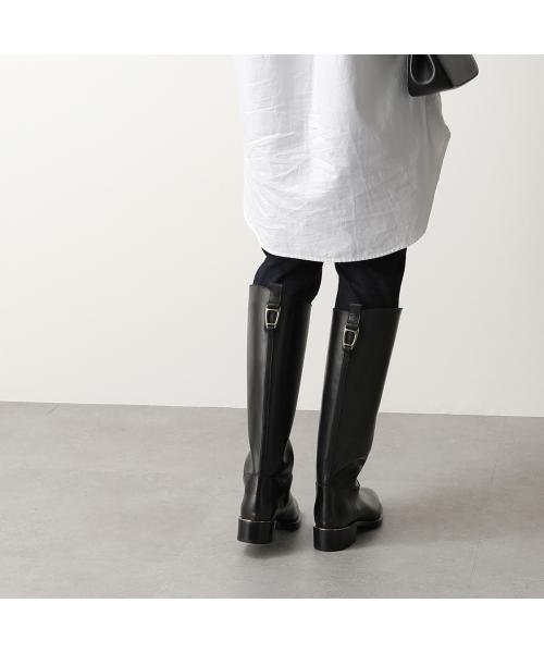 SARTOREのハーフブーツ 戯け