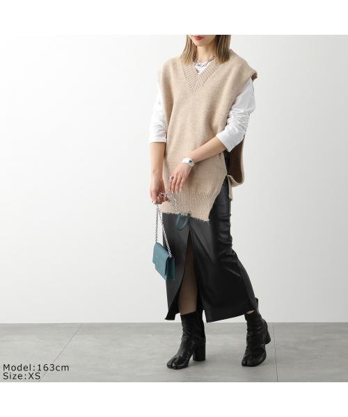 MAISON MARGIELA ニットベスト S50TH0057 S18145 MAISON MARGIELA ニットベスト S50TH0057