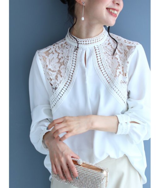 CAWAII(カワイイ)/【ドレスな立ち襟】肩を飾る魅力的シアーレースのきれいめブラウストップス（ホワイト）/img04