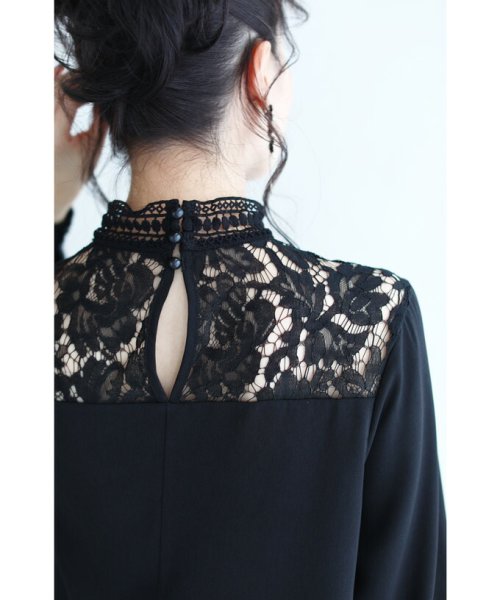 CAWAII(カワイイ)/【ドレスな立ち襟】肩を飾る魅力的シアーレースのきれいめブラウストップス（ブラック）/img16