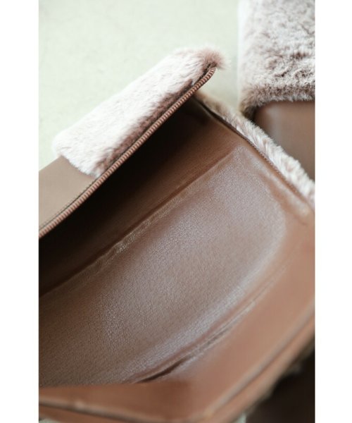 もこもこファーのヒールロングブーツ 