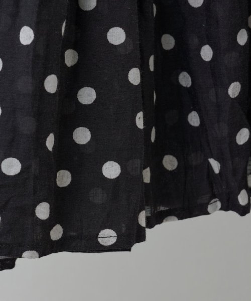 クリンクルドットスカート 着用時