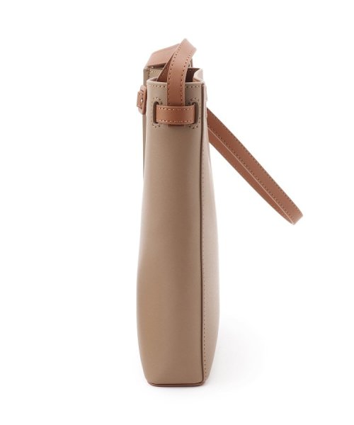 L＇Avenir（ラ・ヴェニール） Gabi Mini（ギャビ ミニ）サコッシュバッグ ヴェニール