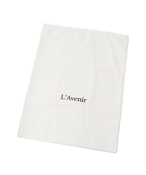 L＇Avenir（ラ・ヴェニール） Gabi Mini（ギャビ ミニ）サコッシュバッグ ヴェニール