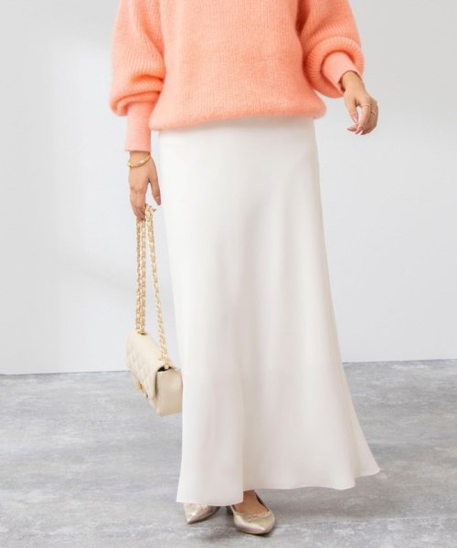 ウォッシャブルマットサテンナロースカート 