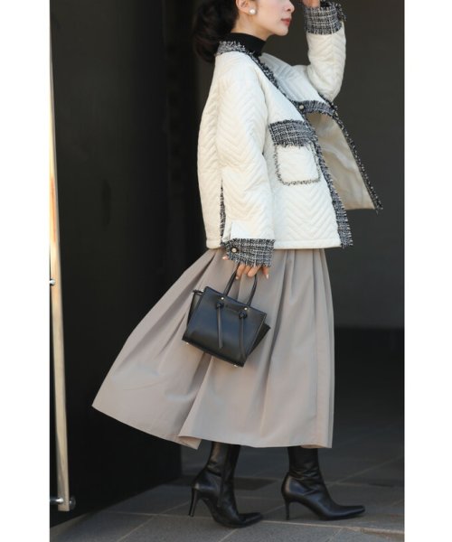 引き立て合うキルティングとツイードのマリアージュブルゾン 