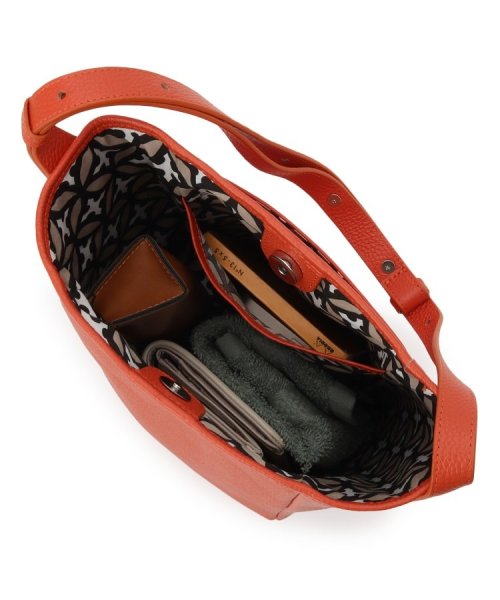 【CLASSY.5月号掲載】シュリンクレザーバケツバッグ 