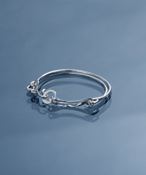 【YArKA/ヤーカ】assembly parts double line bangle [tojir un]/多パーツダブルラインバングル and the tojir with of YArKA/ヤーカ assembly parts double line bangle YArKA concept is ～やか verb it to who thinking 