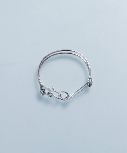 【YArKA/ヤーカ】assembly parts double line bangle [tojir un]/多パーツダブルラインバングル and the tojir with of YArKA/ヤーカ assembly parts double line bangle YArKA concept is ～やか verb it to who thinking 