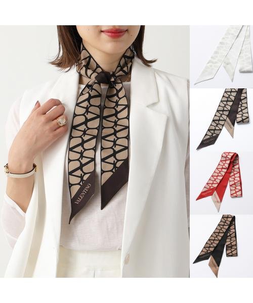 VALENTINO スカーフ E6017 QDNトワル イコノグラフ マフラー・スカーフ・ストール W1568227542(12112円)
