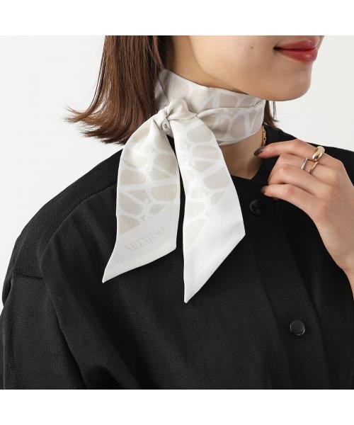 VALENTINO スカーフ E6017 QDNトワル イコノグラフ マフラー・スカーフ・ストール W1568227542(12112円)