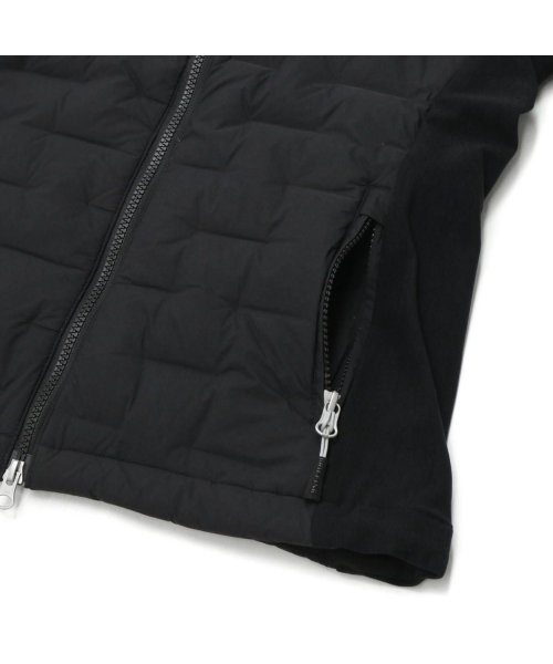 日本正規品 ブリーフィング ゴルフ ウェア 冬 秋 BRIEFING GOLF ダウンジャケット ショート フード付き 防寒 軽量 細身 BRG233W40 