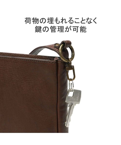 ダコタブラックレーベル ショルダーバッグ ブランド Dakota BLACK LABEL 小さめ 50代 本革 縦型 シンプル A5 ミリア 1622905 