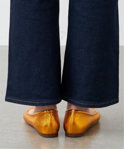 GRISEレザースクエアプリーツフラット GRISE Talon