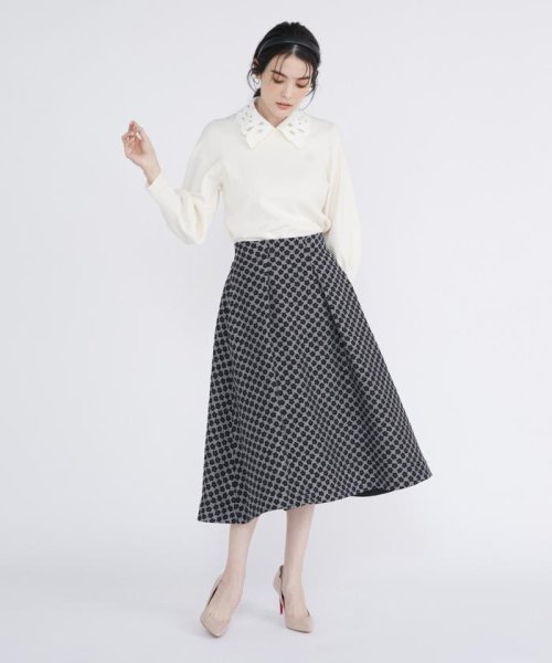 フラワーふくれジャガードタックフレアスカート 