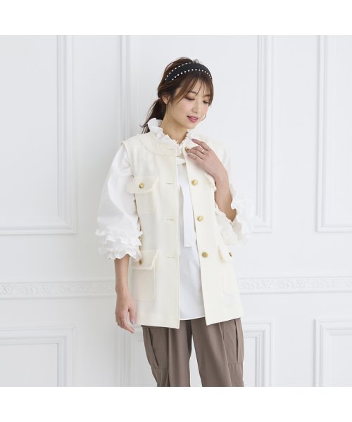 フリルカラーブラウス 