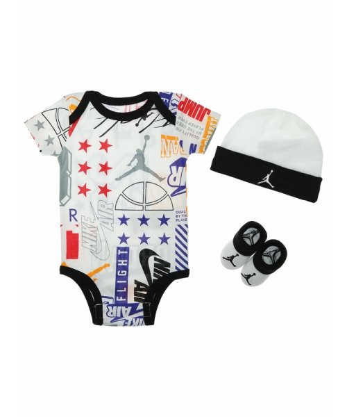 Jordan(ジョーダン)/ベビー(0－6M) セット商品 JORDAN(ジョーダン) HAT/BODYSUIT/BIB SET 3PC/img02