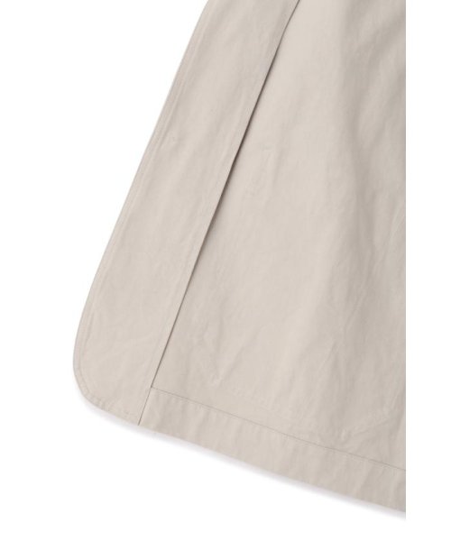 WASHED COMPACT COTTON 商品説明コットンの双糸を使用した高密度で丈夫なツイル素材のジャケット。光沢と張りがありながらも、リラックス感のあるヴィンテージライクな風合いが特徴 Q2561146090(19734円)