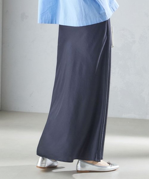 〈手洗い可能〉バイアス サテン マーメイド スカート 