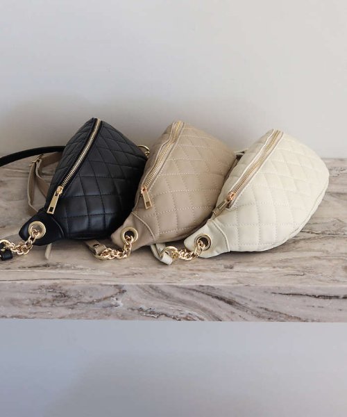 【AULENTTI/オウレンティ】キルティングウエストバッグ AULENTTI/オウレンティ