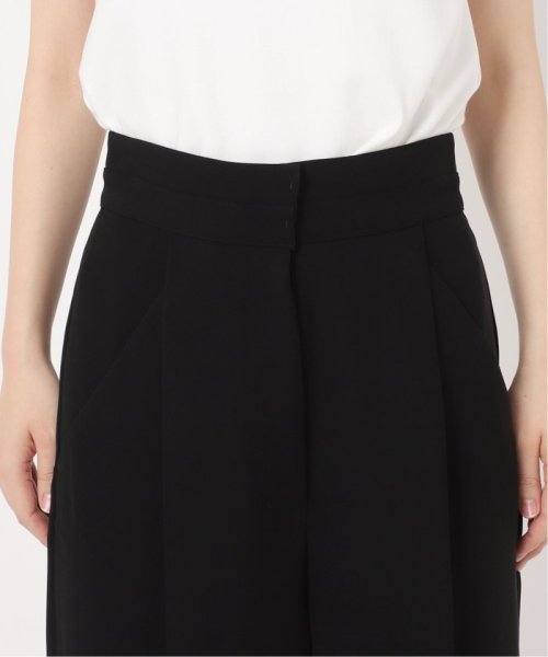 ドレープサテンダブルベルトハーフパンツ 