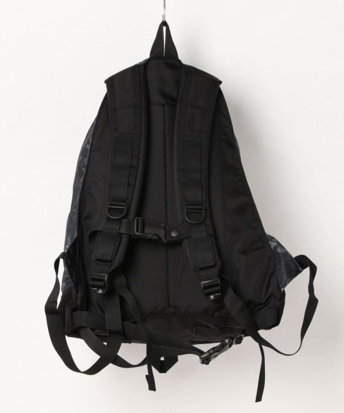 TopIsm(トップイズム)/GREGORY グレゴリー デイパック バックパック リュック リュックサック 26L バッグ 鞄 通学 メンズ レディース ブラック/img03