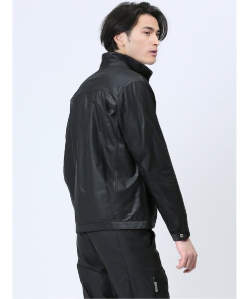 ブライトニット スタンドブルゾン(セットアップ可能) メンズ ブルゾン ライトアウター コート ビジネス カジュアル アウター 通勤 仕事 厚手 薄手 軽い 軽 商品説明レノマ オム/renoma HOMMEブライトニット スタンドブルゾン(セットアップ可能)■素材特徴ポリエステル糸を使用した薄手のスト B1331275261(10189円)