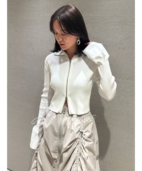 【emmi atelier】LENZING(TM) ECOVERO(TM)フロントジップカーディガン TM 予めご了承ください