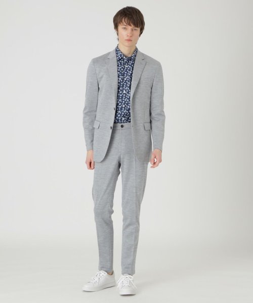 コットンラミーブレンドジャージージャケット 商品説明【ラミーをブレンドした高級感あふれるジャージージャケット】ストレッチ性に優れたラミー混のジャージーを使用したテーラード AAA2530686071(19305円)