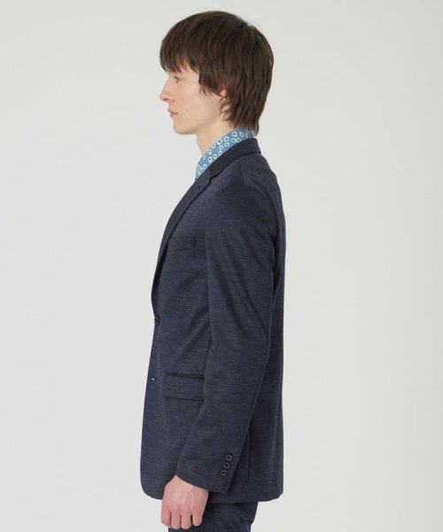 コットンラミーブレンドジャージージャケット 商品説明【ラミーをブレンドした高級感あふれるジャージージャケット】ストレッチ性に優れたラミー混のジャージーを使用したテーラード AAA2530686071(19305円)