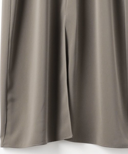 シアー フォルムスリーブ トップス × キャミソール ワンピース 