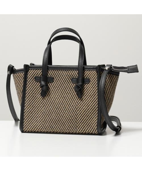 GIANNI CHIARINI BS 8065 SPIGA SE マルチェッラ ハンドバッグ 商品説明バティック調の総柄が特徴的なウール素材のハンドバッグ。コロンと G1403770572(10718円)