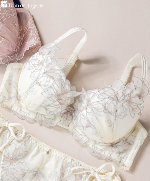 fran de lingerie(フランデランジェリー)/軽やかに揺れるチュールフラワー安定感◎のすっきりバストメイク 「ノーブルティアラブラ002 ブラジャー（ワイヤー有り）」 ブラジャー/img29