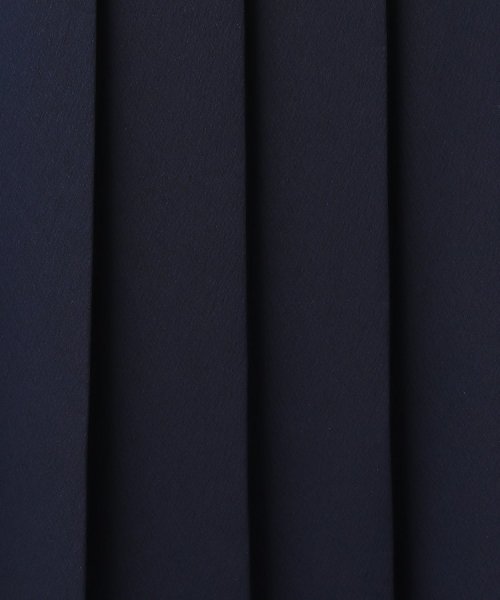 サテンプリーツスカート 