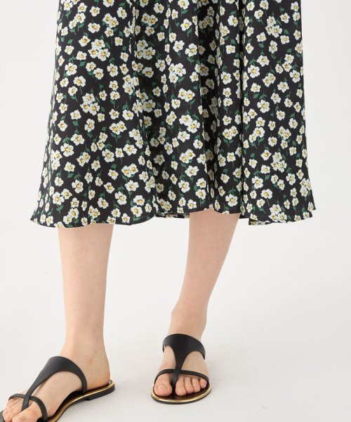 スピアワートプリント フレアスリーブワンピース 